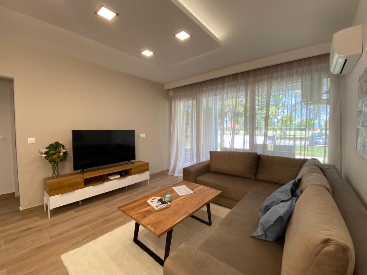 Sunshine Homes Zamárdi エクステリア 写真