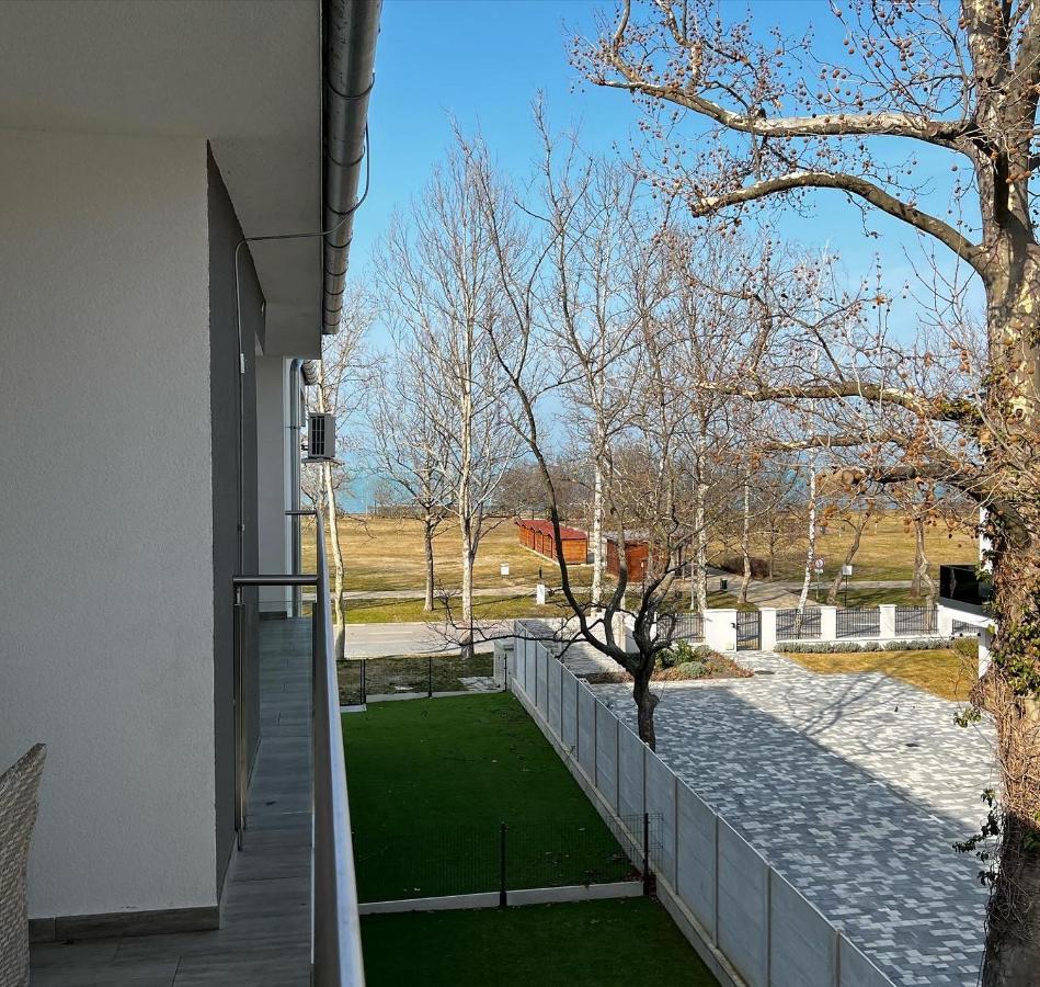 Sunshine Homes Zamárdi エクステリア 写真