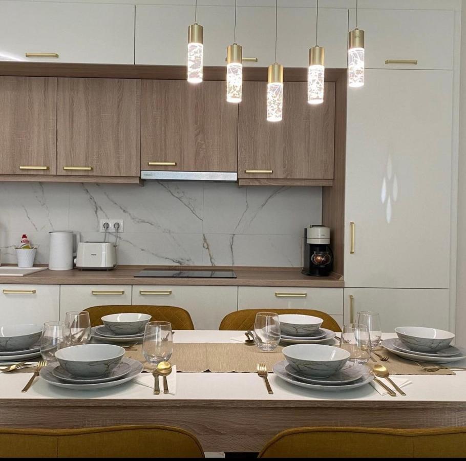 Sunshine Homes Zamárdi エクステリア 写真